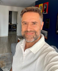 Nicola S.
